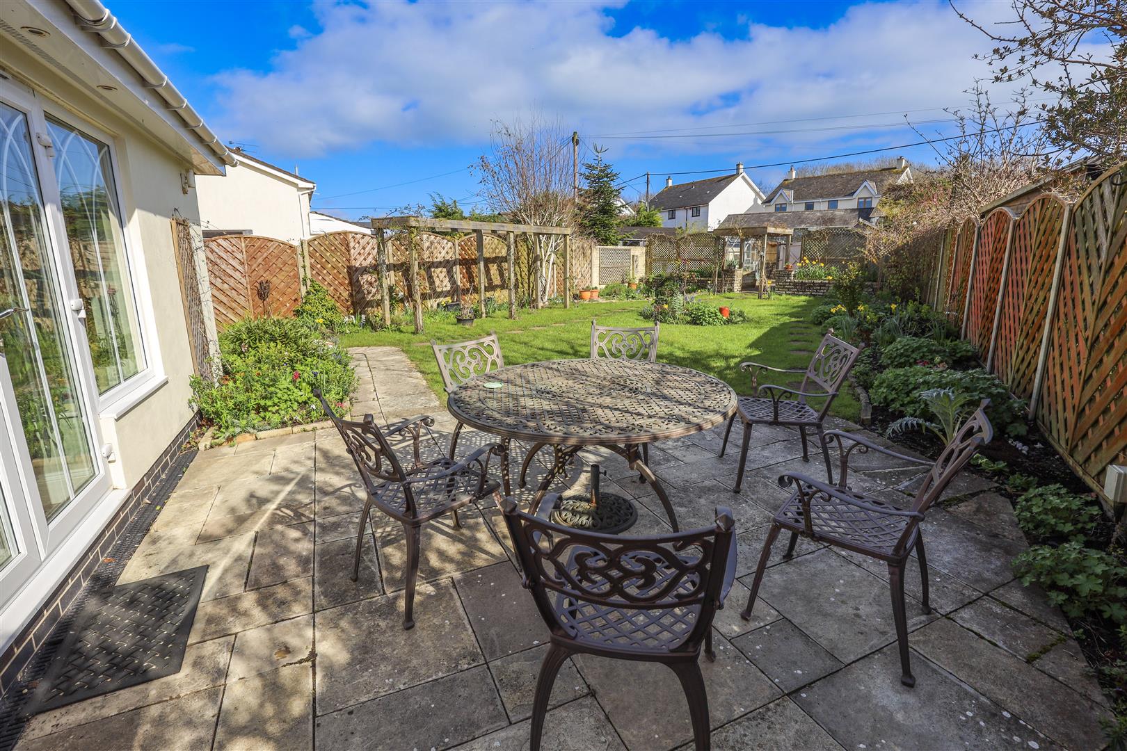 Swn-Y-Nant, Tyle House Close, Llanmaes, Nr Llantwit Major, CF61 2XZ